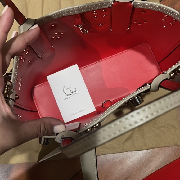 NWT louboutin Cabata Purse ❤️ - Picture 6 of 6